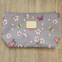 LesSecretsLaduree　ラデュレ 桜、蝶々、マカロン柄の可愛いポーチ