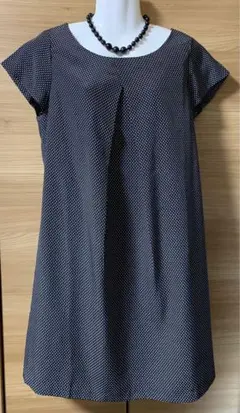 さらさら生地のミニワンピース