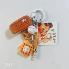 お菓子お菓子〜♡じゃらじゃらキーホルダー