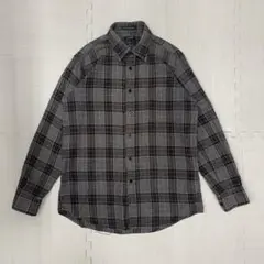グレー系チェック柄フランネル長袖シャツ　2