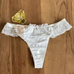 【新品】Due Perle ホワイト レース Tバック Lサイズ