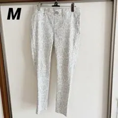 新品未着用⭐️スキニー デニム M おしゃれ柄 おでかけ レディース ホワイト