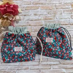 330 . ハンドメイド　巾着2点セット