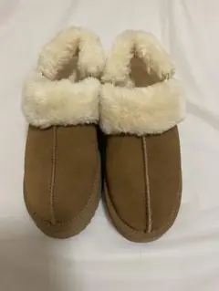 Item thumbnail for item 4d0cee6b-36e2-43ef-b00c-d1feaa5a655e