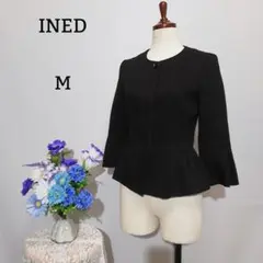 イネド ノーカラージャケット 極上美品 Mサイズ 黒系