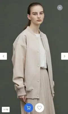 アンクレイブ　エコレザースタジアムブルゾン　エクリュ　サイズ2