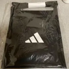 adidas ブラック サコッシュ