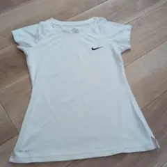 Nike DRI-FIT ホワイト Tシャツ M