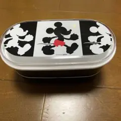 Item thumbnail for item ec5ca26f-a195-4ab0-8b7e-c3703bbf94e4