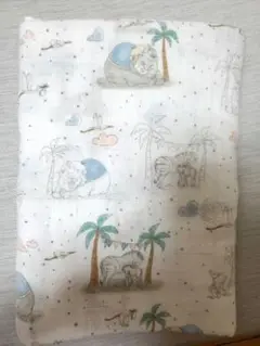 ダンボ　エイデンアンドアネイ　おくるみ