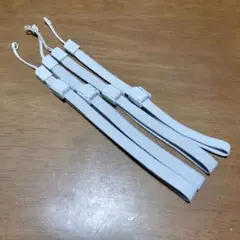 Wiiリモコン用ストラップノーマル色4本セット　中古品
