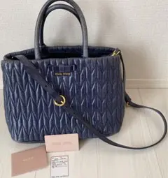 MIUMIU マトラッセ 2way ショルダーバッグ 斜めがけ可