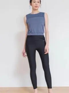 【SUKALA 】パンチングTシャツ スモークブルー Mサイズ