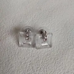 スワロフスキーピアス
