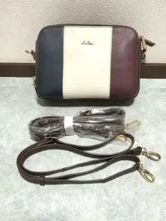 【美品！！】クレリア　ミニショルダーバッグ