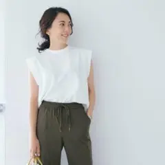 カリテ×高橋志津奈コラボ　モクロディデザインTシャツ ホワイト