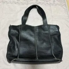ブラックレザートートバッグ　牛革