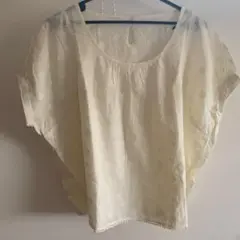 【美品】kuskus クロップドTシャツ ベージュ Mサイズ