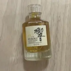 り*う様 響　17年　旧ボトル　裏　ゴールド　未開封 最新入荷 50ml (金キャップ) 旧ボトル 表記無し 17年 響 / 歌舞