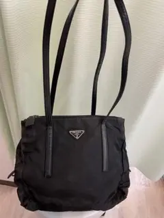 PRADA ナイロントートバッグ