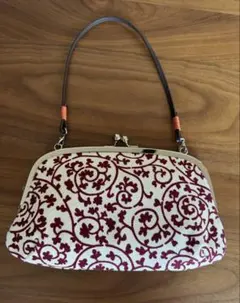 Item thumbnail for item 23255271-6676-44ee-9c82-831f2fcf319a