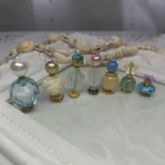 ミニチュア　香水瓶（7点）⑧