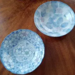 青い花柄 陶器皿とボウル セット