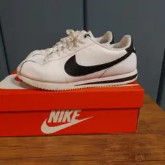 NIKE コルテッツ　ホワイト/ブラック スニーカー
