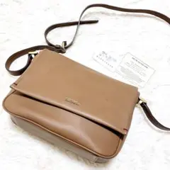 美品✨ポールスミス　ショルダーバッグ　フラップ　オールレザー　ロゴ　ブラウン
