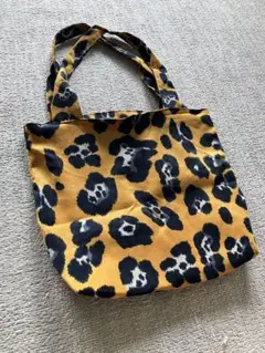 送料無料‼️美品 大容量 豹柄キャンバストートバッグ