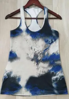 着用1回　Lululemon タイダイ柄 水彩柄　ターコイズ柄　タンクトップ