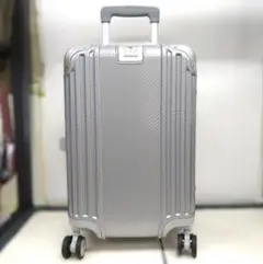 【新品 未使用】レジェンドウォーカー スーツケース シルバー 機内持ち込み可