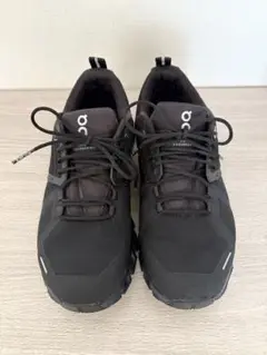 オン クラウド6 ウォータープルーフ 24cm