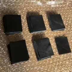 黒レザー素材 51枚セット 約4cm x 5cm 牛革　ハギレ　タグ