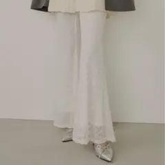 VIOLETTA レースフレアパンツ ホワイト S