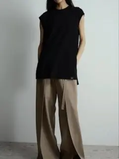 ウジョー　ノースリーブカットソー