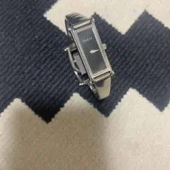 グッチ GUCCI バングルウォッチ 時計