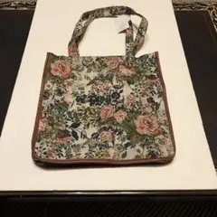 新品　未使用　花柄トートバッグ