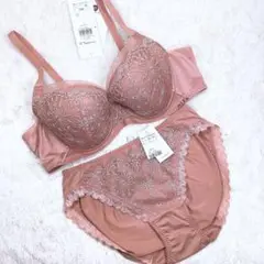 C80L トリンプ　天使のブラ　ブラジャーショーツセット