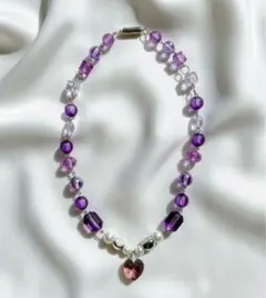 Item thumbnail for item 40baaf80-1b6a-4cad-b081-f0624d2ee63d