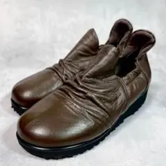 ☆美品☆【JS heartlavel】スリッポン (22.5) レザー　軽量