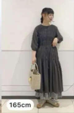 最終価格新品タグ付き！studio CLIP シャーリングティアードワンピースＭ