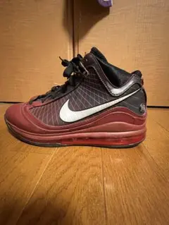 2019 NIKE エアマックス レブロン7