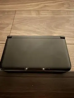 ニンテンドー3DS LL ブラック 本体　箱、充電器付き