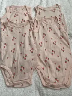 ユニクロ新品　いちご柄メッシュ肌着4枚セット90センチ