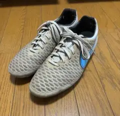NIKE マジスタ　オーパス