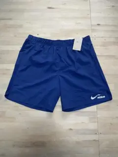 Nike ネイビー ショートパンツ　新品未使用