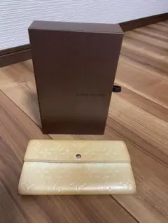 ルイヴィトン 財布 LOUIS VUITTON 長財布 ヴェルニ