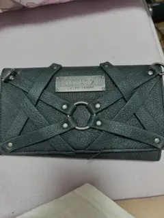 KILLSTAR ブラック 折り財布 ストラップデザイン