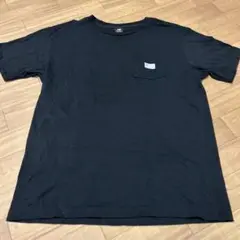 New Balance ブラック Tシャツ